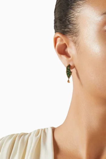 قرط منفرد صغير بتصميم سمكة بهلوان ذهب عيار 9