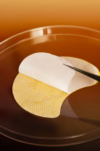 لاصقات سجنتشر فيتا 50000 لتوحيد لون البشرة، 0.4 غرام × 4