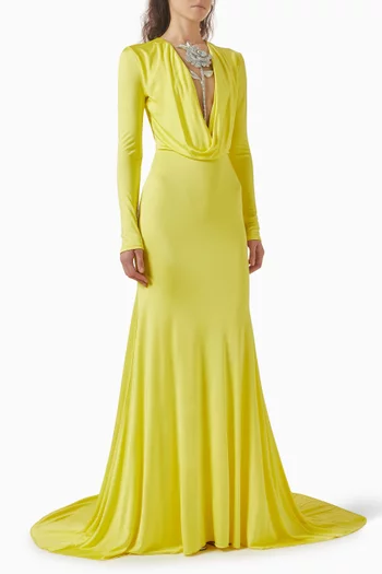 فستان سهرة مزين بوردة مرصعة بالكريستال