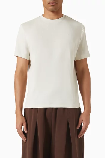 تي شيرت منسوج بقصة ضيقة