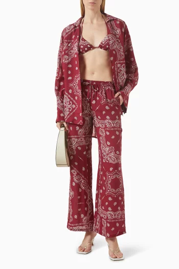 قميص بقصة فضفاضة ونقشة باندانا