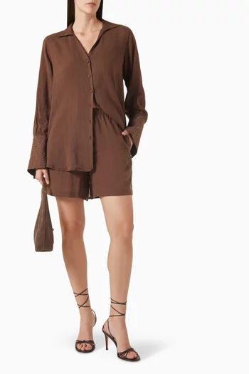 قميص بقصة فضفاضة مزينة بتطريزات