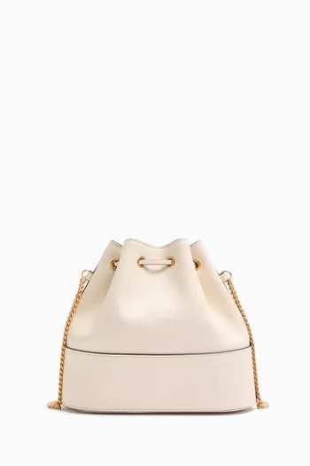 حقيبة باكيت ميني بشعار حرف V جلد نابا