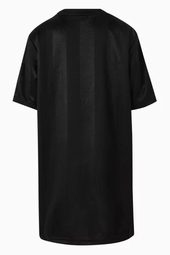 فستان بنمط تي شيرت أديداس x ليبرتي لندن