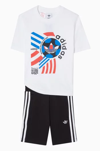 شورت بشعار الماركة قطن