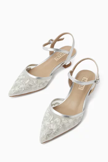 صندل إيزيو مطرز بالكريستال