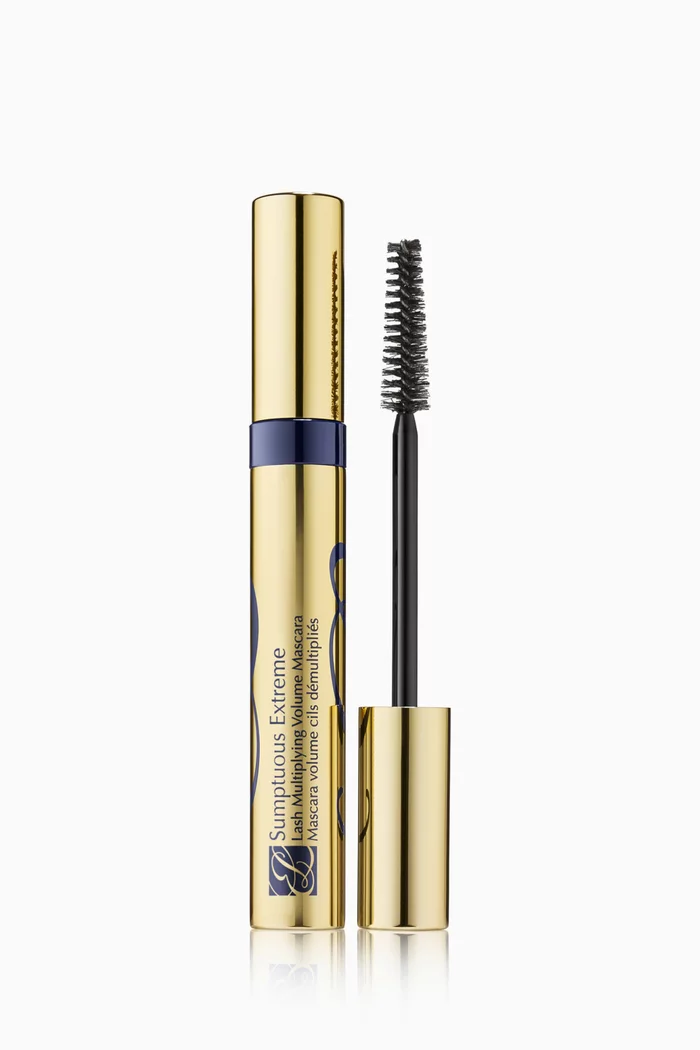 Extreme Black Sumptuous Extreme Lash Multiplying Mascara