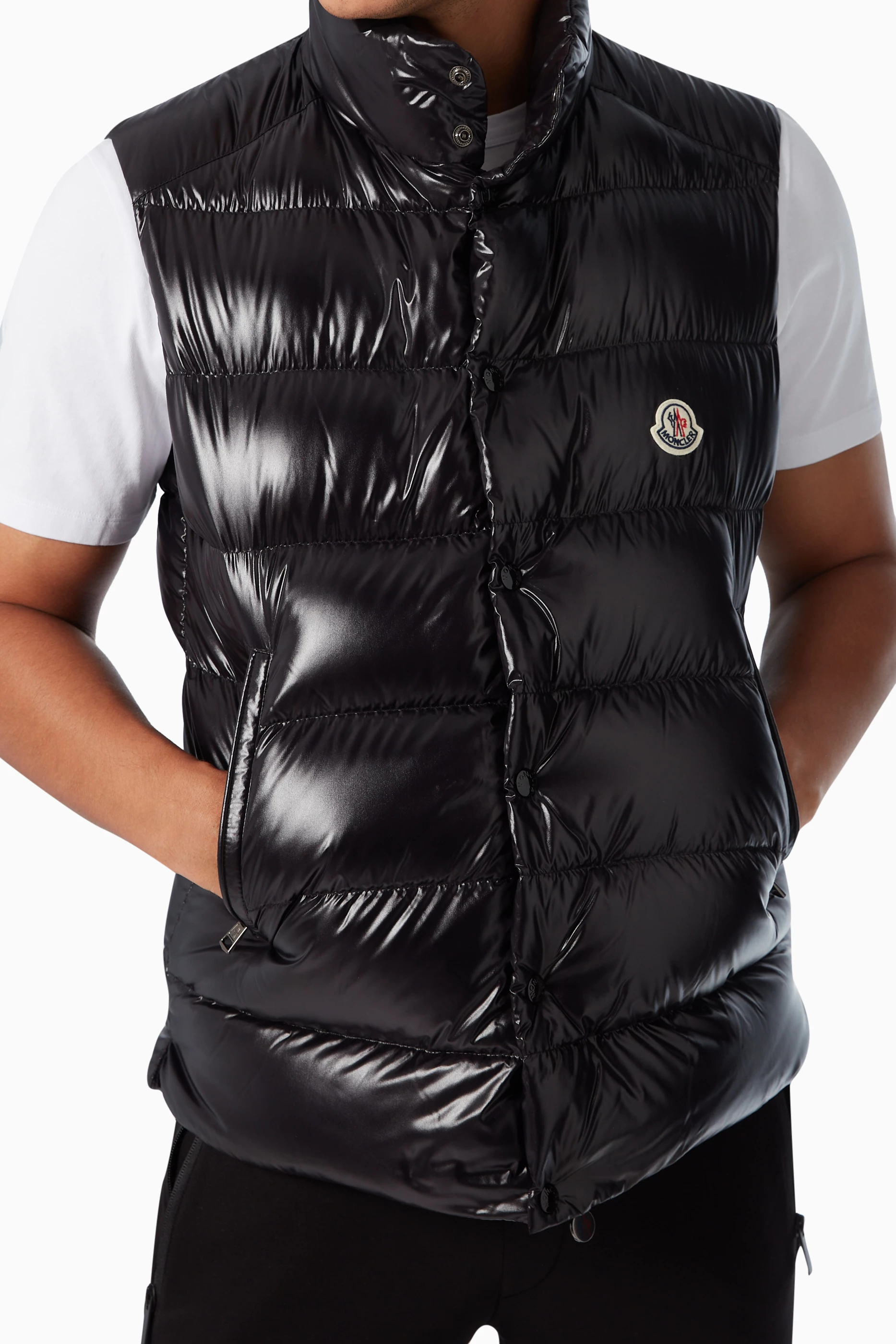 Buy Moncler Black Tibb Quilted Vest in Nylon for Men in Kuwait