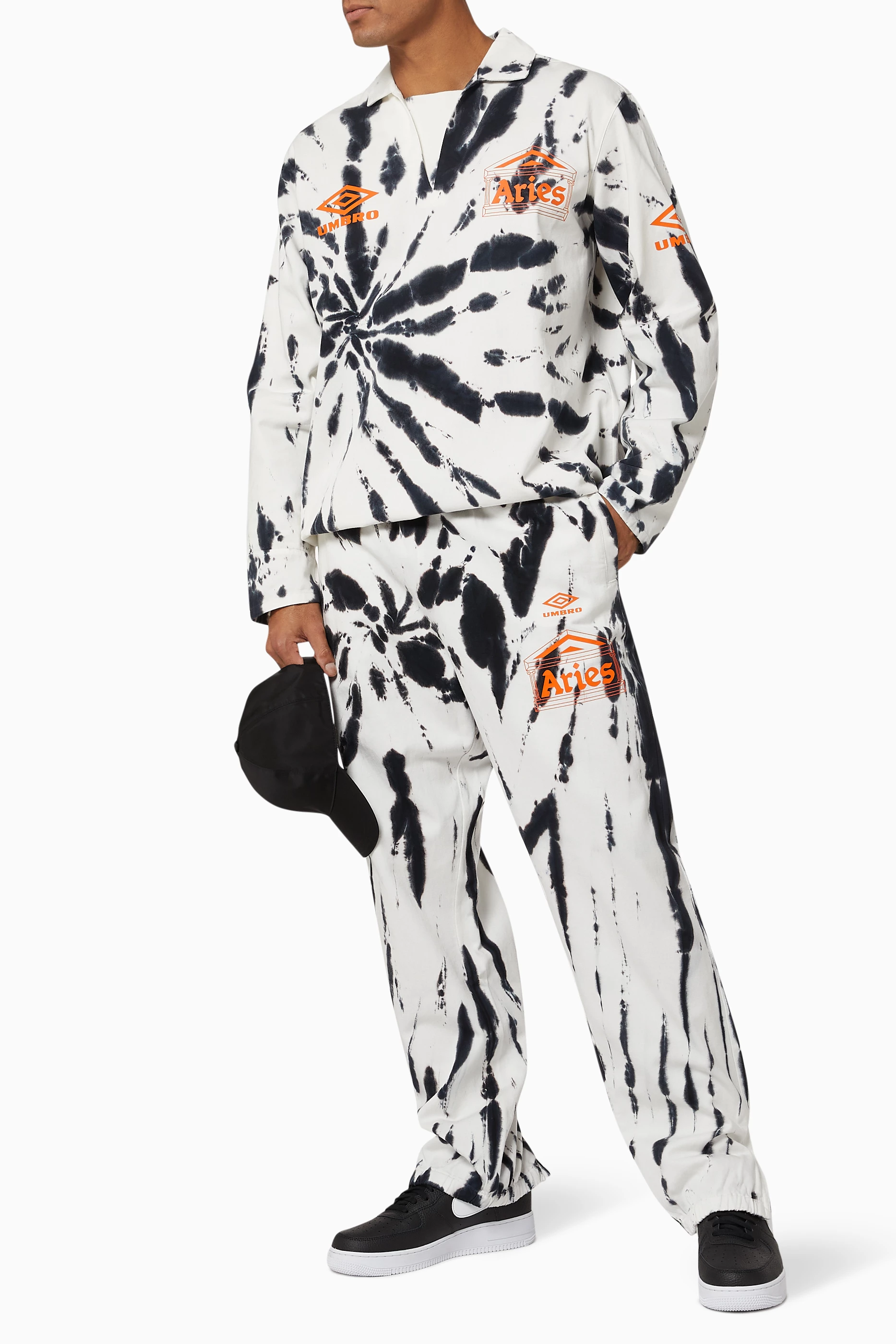 Buy Aries Black x Umbro Tie Dye Pro 64 Pullover in Cotton for Men