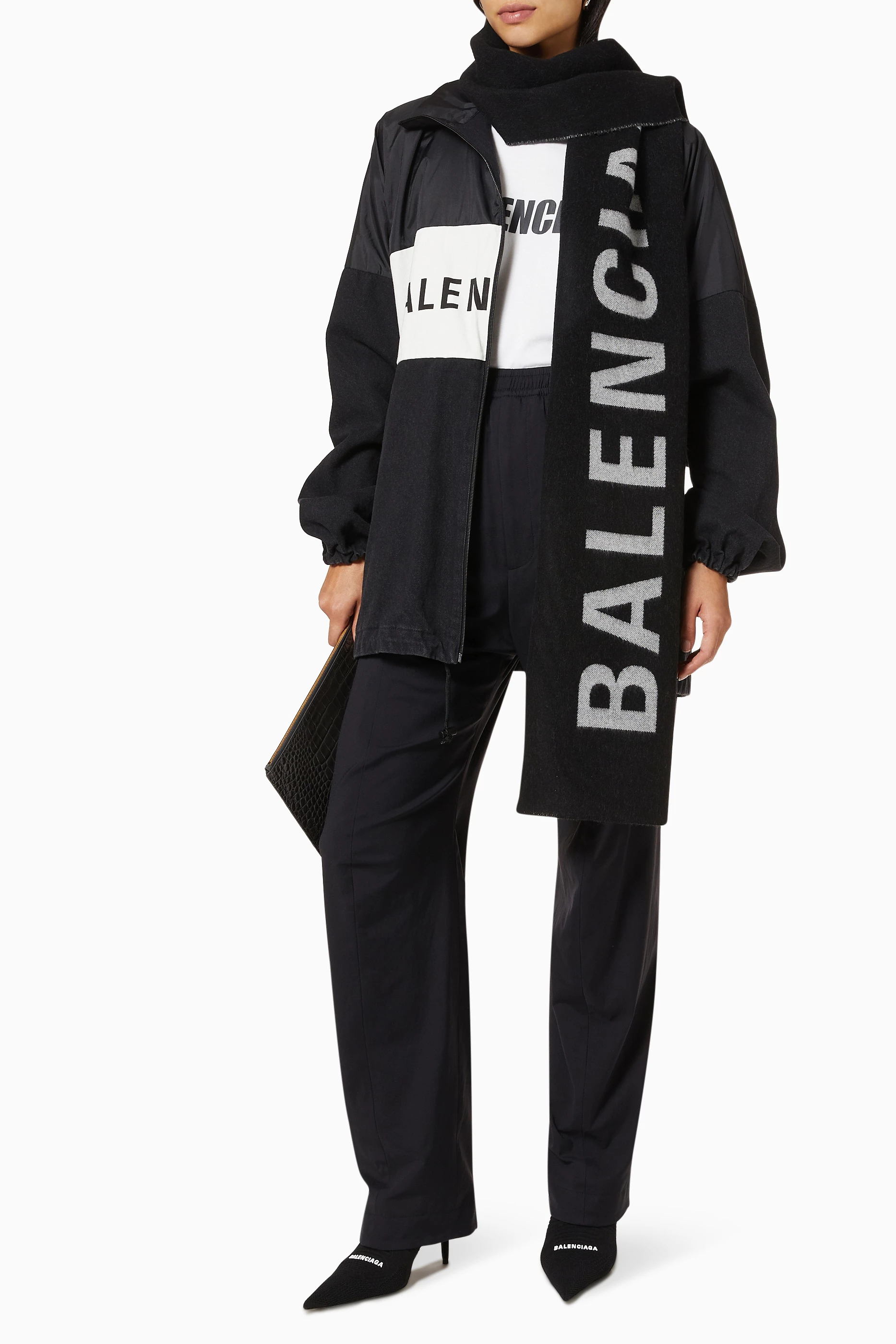 ジャケット・アウター BALENCIAGA Logo Nylon Jacket Black L BALENCIAGA ZIPPED NYLON LOGO WINDBREAKER JACKET Size XL | eBay