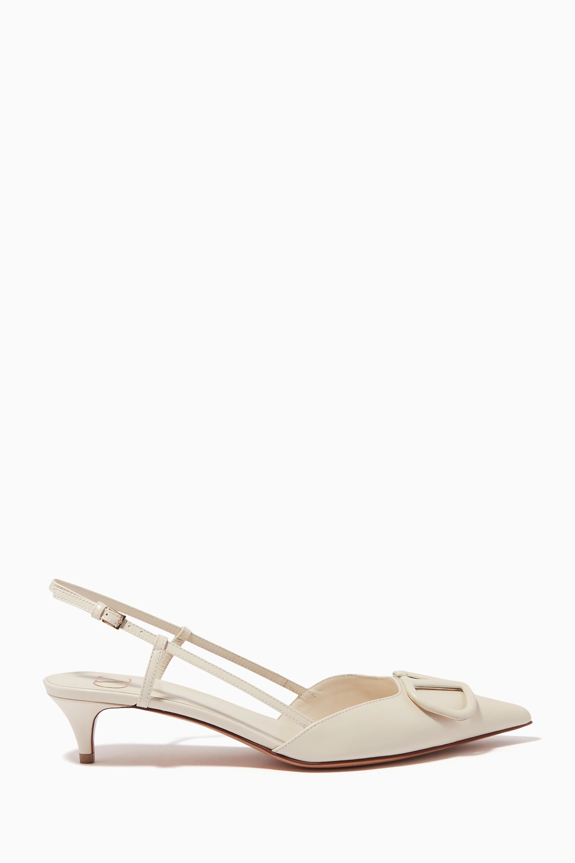 White valentino pumps 2025