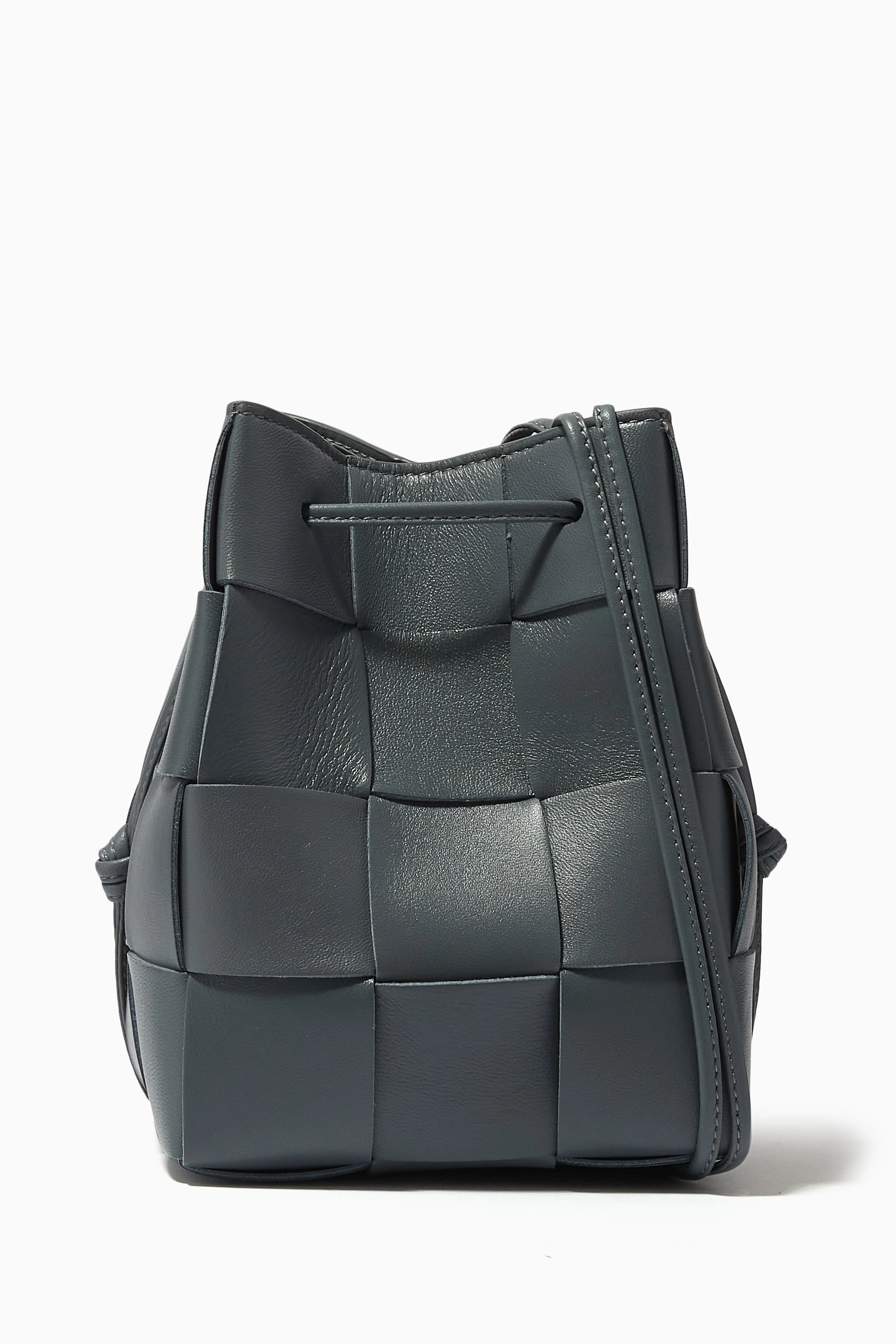 【BOTTEGA VENETA】Mini Cassette Bucket Bag Agate Gray Bottega Veneta Mini Cassette Bucket Bag - Agate Grey