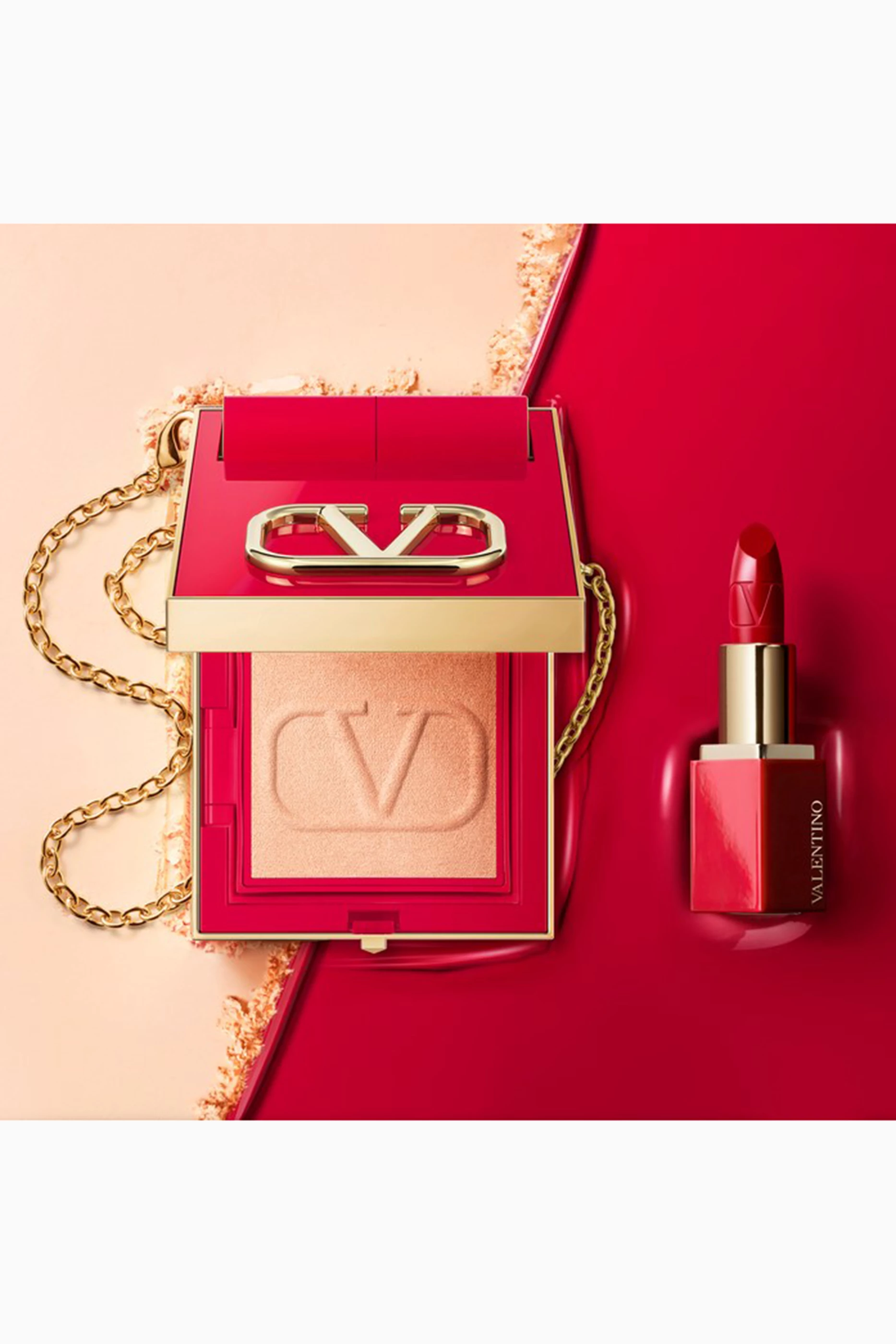 215806296_nocolor_fr.jpg?ts= VALENTINO Go Clutch- medium setting
