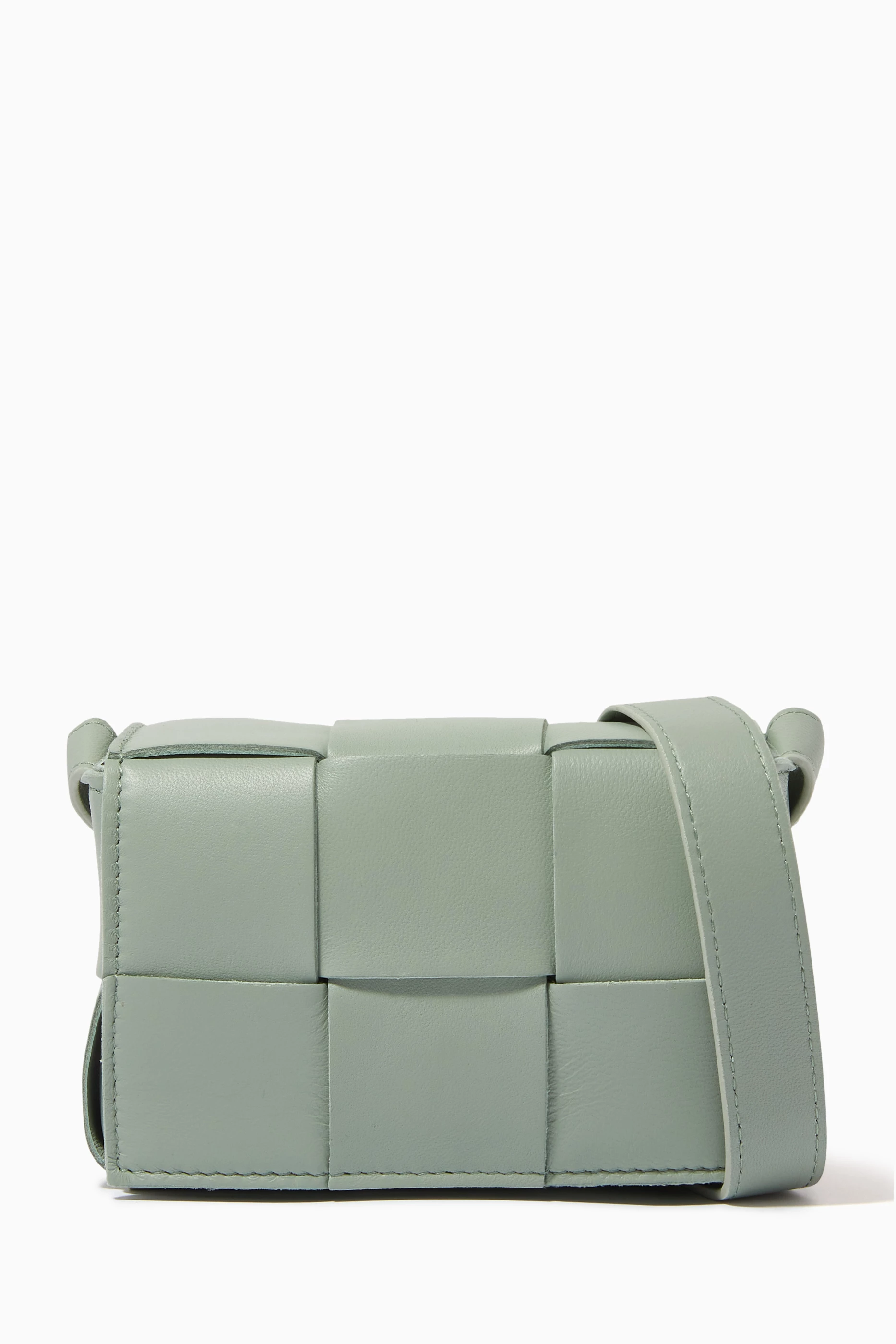 【BOTTEGA VENETA】Mini Cassette Cross-Body Bag Bottega Veneta - Mini Cassette Pink Woven Leather Camera Bag