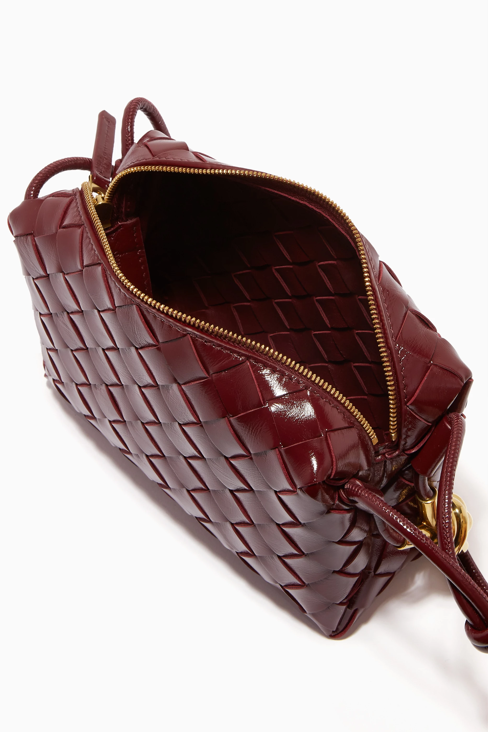 【関税&送料込】Bottega Veneta Burgundy Leather Small Loop C Buy Bottega Veneta Burgundy Shiny Intrecciato Leather Mini