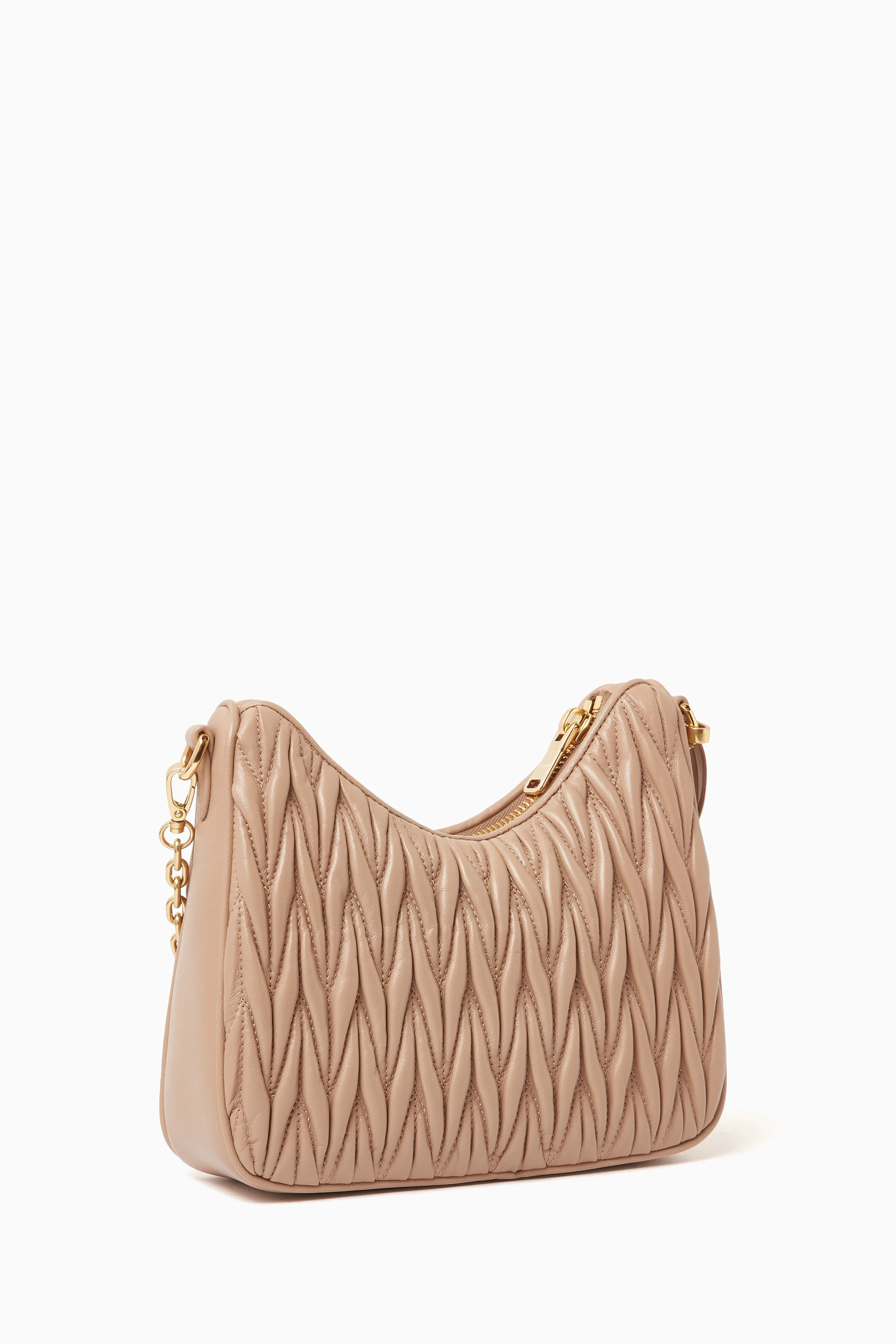 バッグ MIU MIU MATELASSE CHAIN SHOULDER BAG Miu Miu Mini Wander Matelassé Shoulder Bag | Black | FARFETCH IN