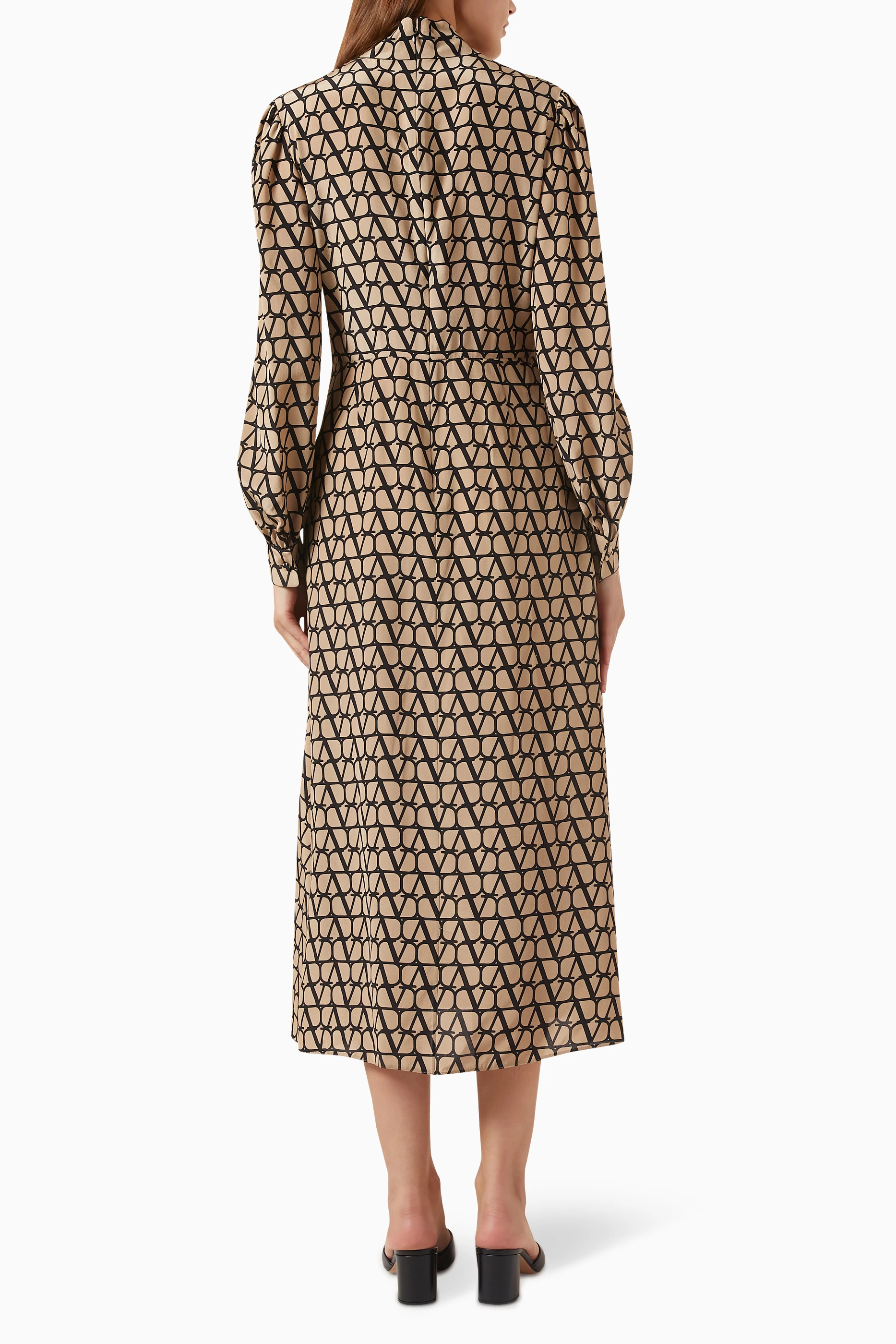 【関税&送料込】Valentino Garavani Jacquard And Crepe Coutur 21822381_55105249_600.jpg