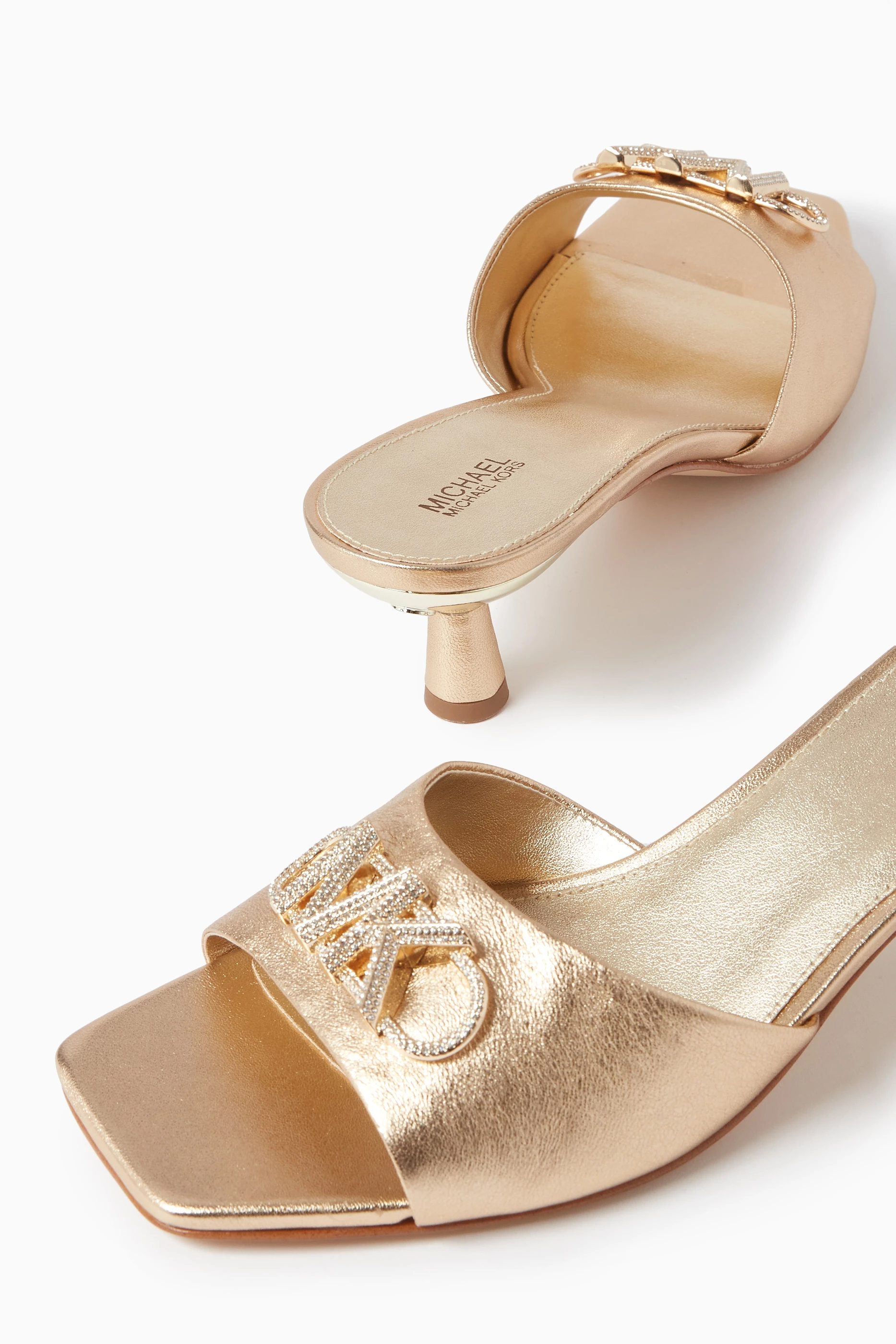 【Michael Kors】☆サンダル☆ Amal Astor Stud Leather Sandal Amal Astor Stud Leather Sandal | Michael Kors [US]