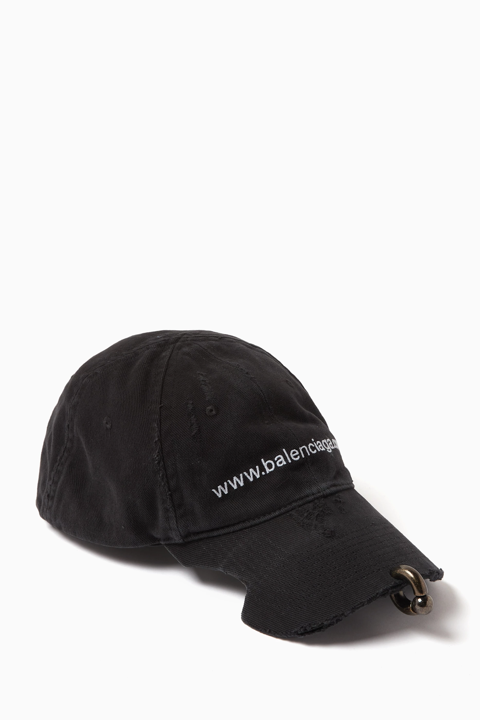 BALENCIAGA HEAVY PIERCING CAP（Balenciaga Heavy Piercing Cap