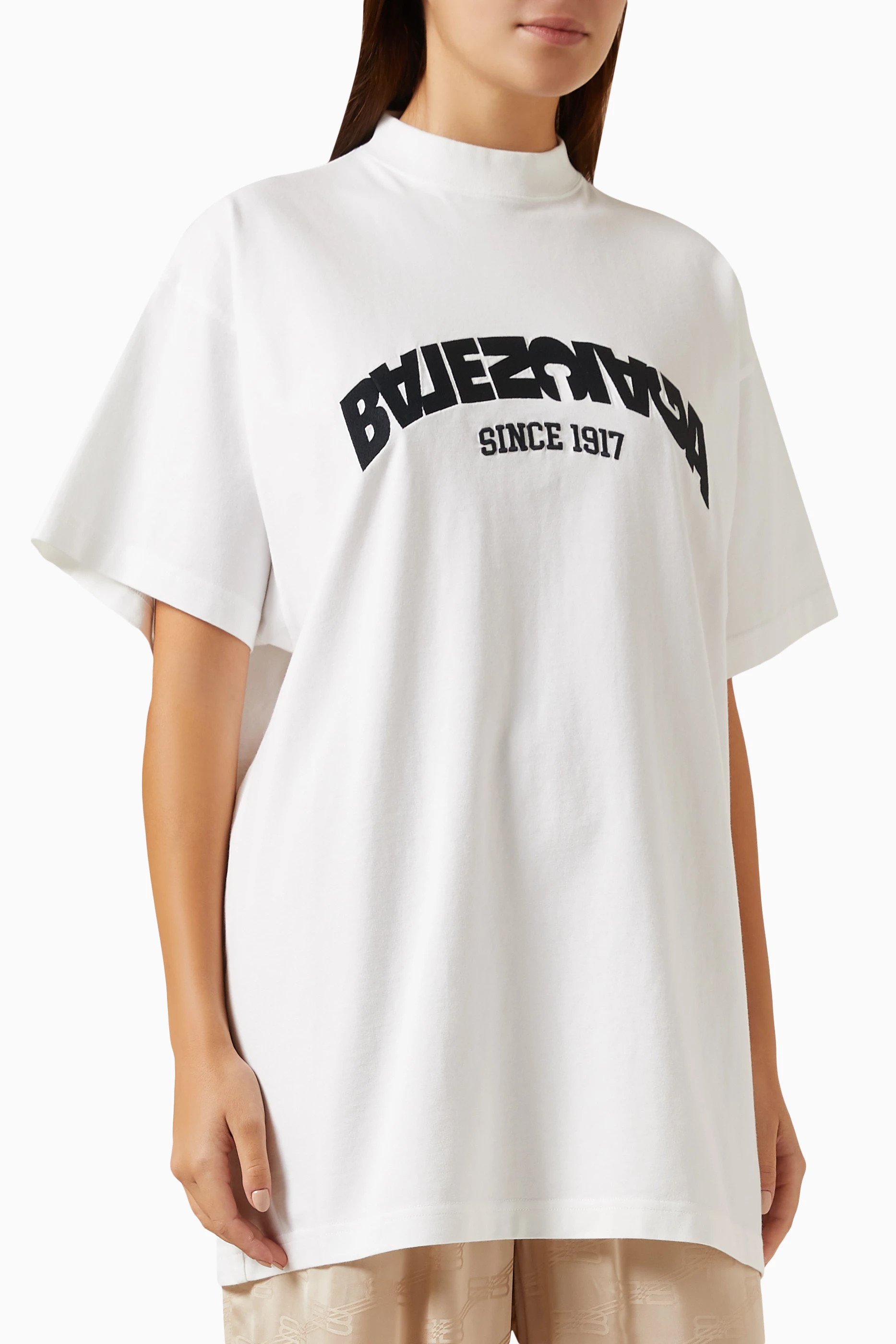 【Balenciaga】 l Oversized Fit T-Shirt White Vintage Balenciaga BB Interlock T-shirt Size M OVERSIZED Mens Fits