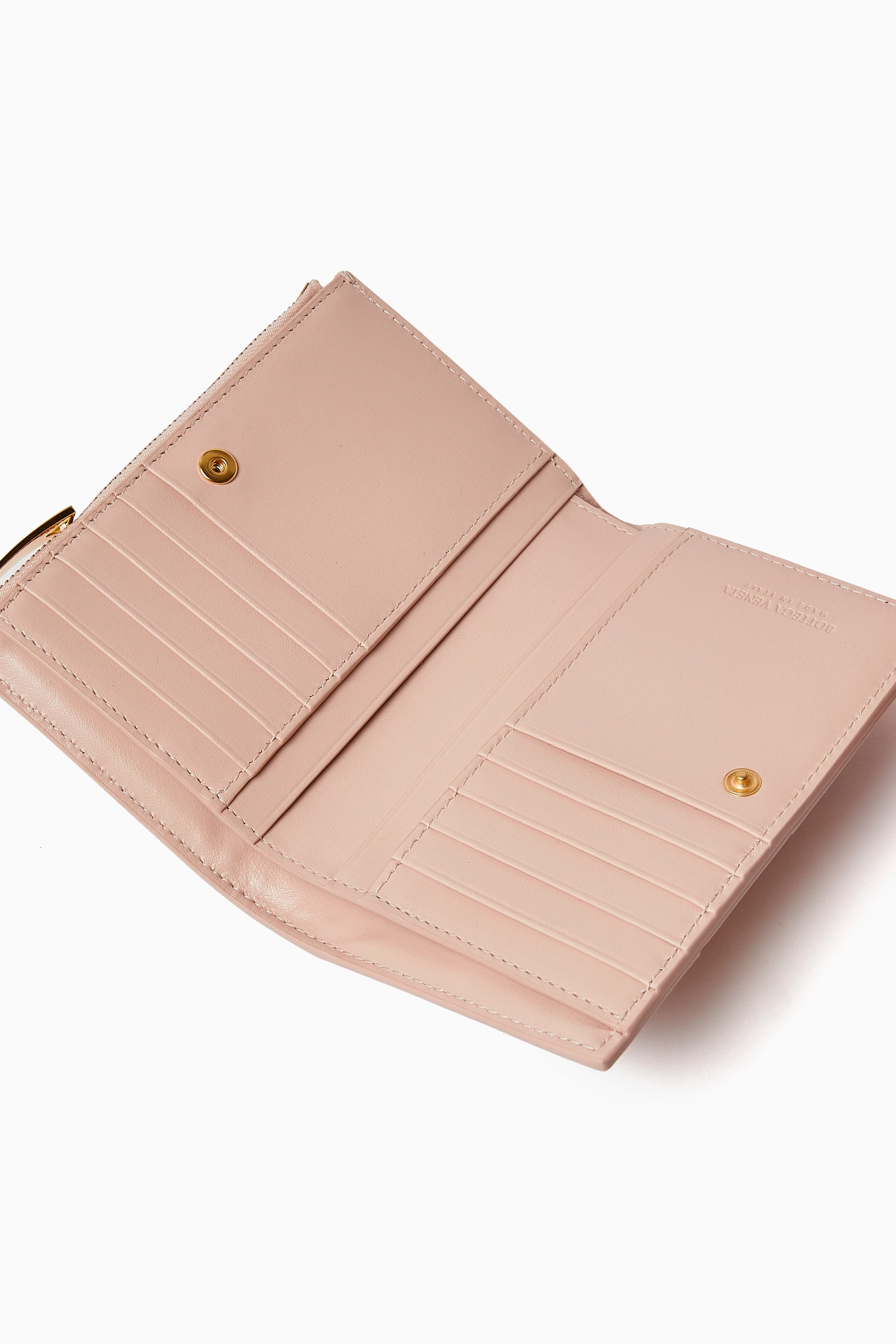 【関税&送料込】Bottega Veneta Bi-Folod Medium Wallet Bottega Veneta® Women's Intrecciato Medium Bi-Fold Wallet in