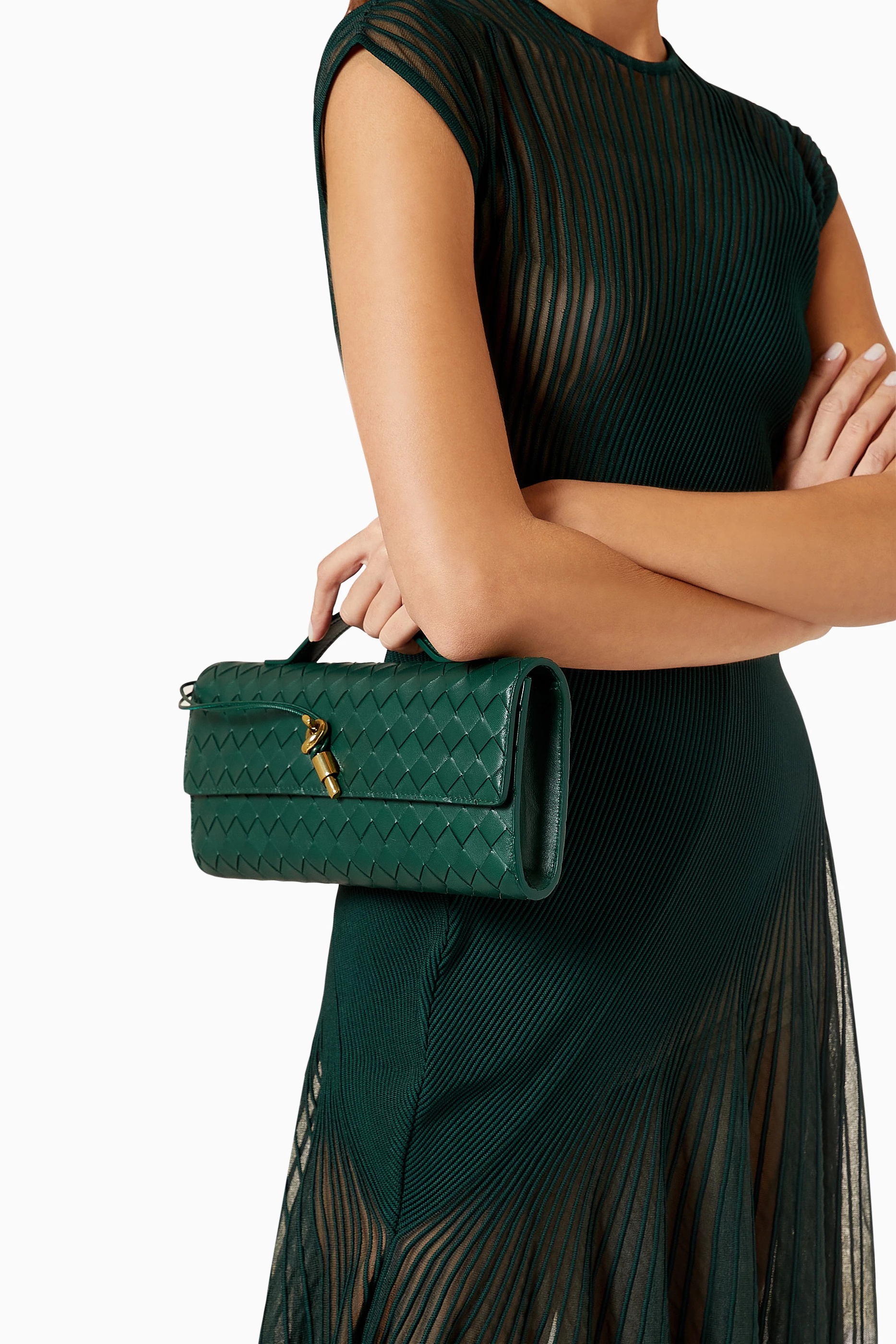 Bottega veneta green clutch best sale