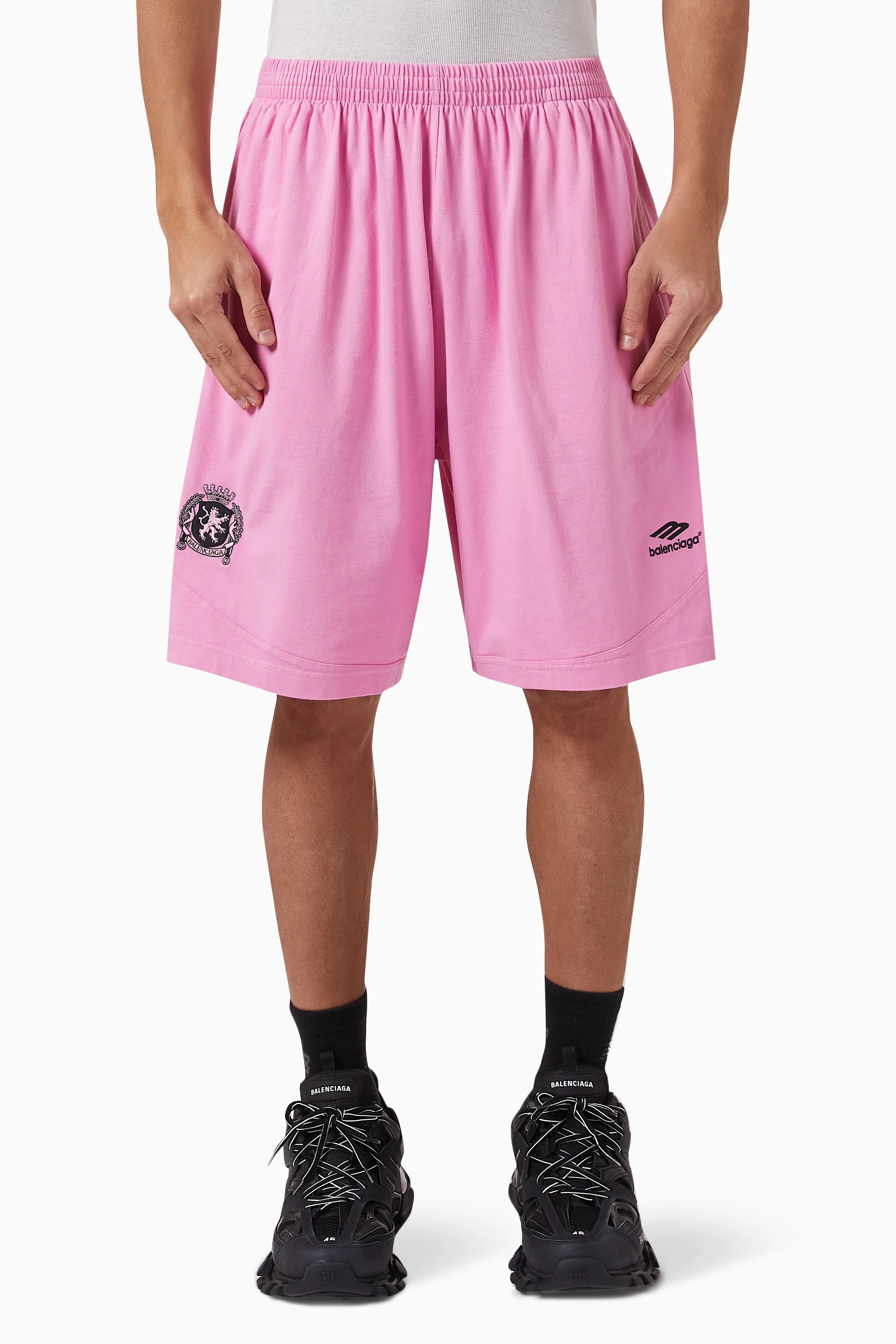 パンツ 20ss BALENCIAGA FOOTBALL SHORTS Buy Balenciaga Pink Football Crest Baggy Shorts for Men
