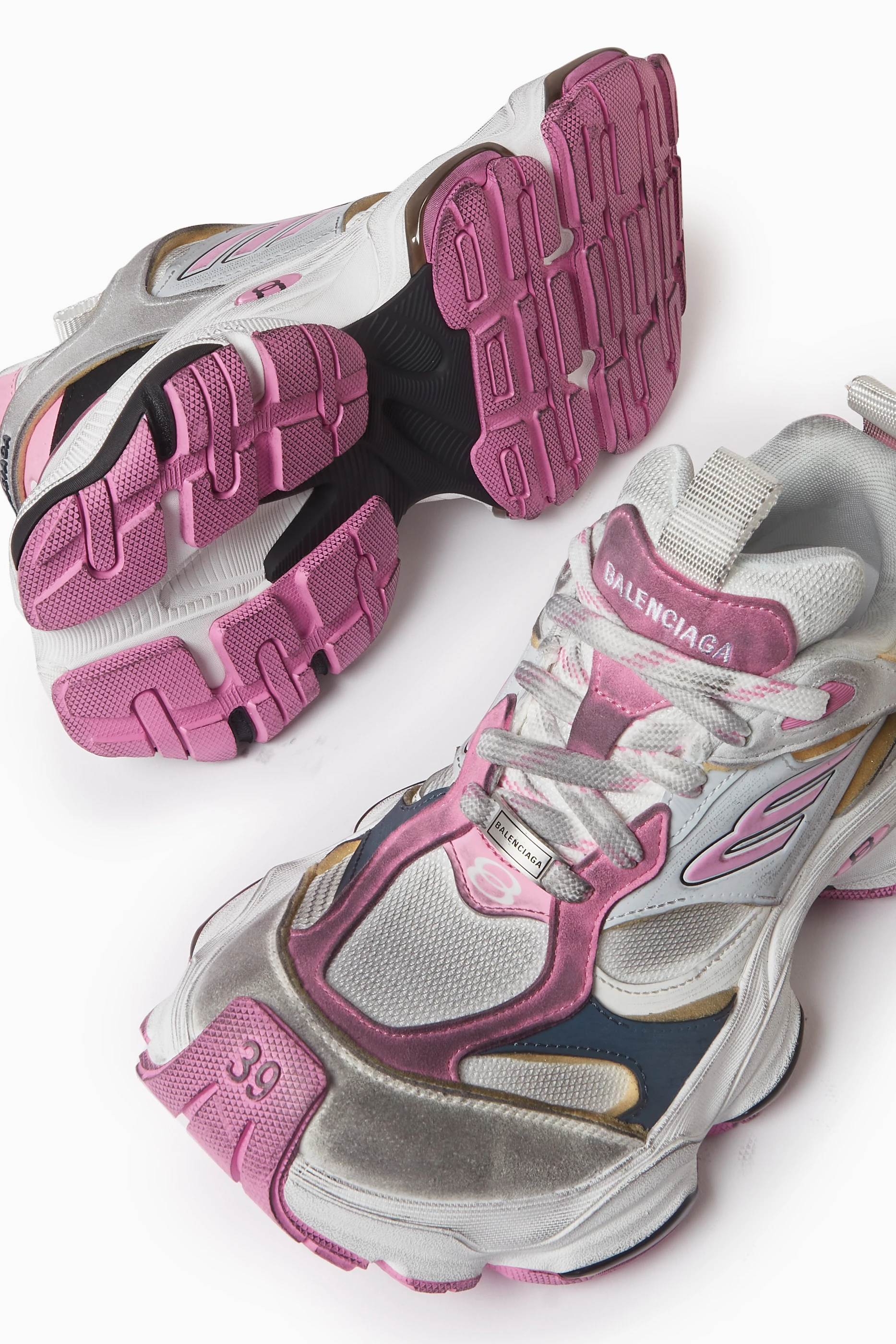靴 Balenciaga cargo sneaker pink 40 Buy Balenciaga Grey Cargo Sneakers in Microfiber & Mesh for Women