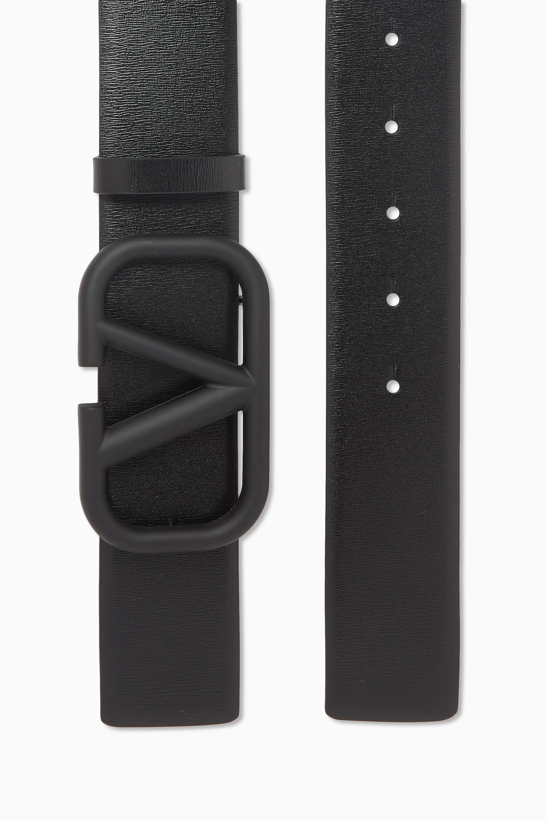 ベルト VALENTINO BLACK LEATHER VLOGO BELT Vlogo Signature Calfskin Belt for Man in Black | Valentino CA