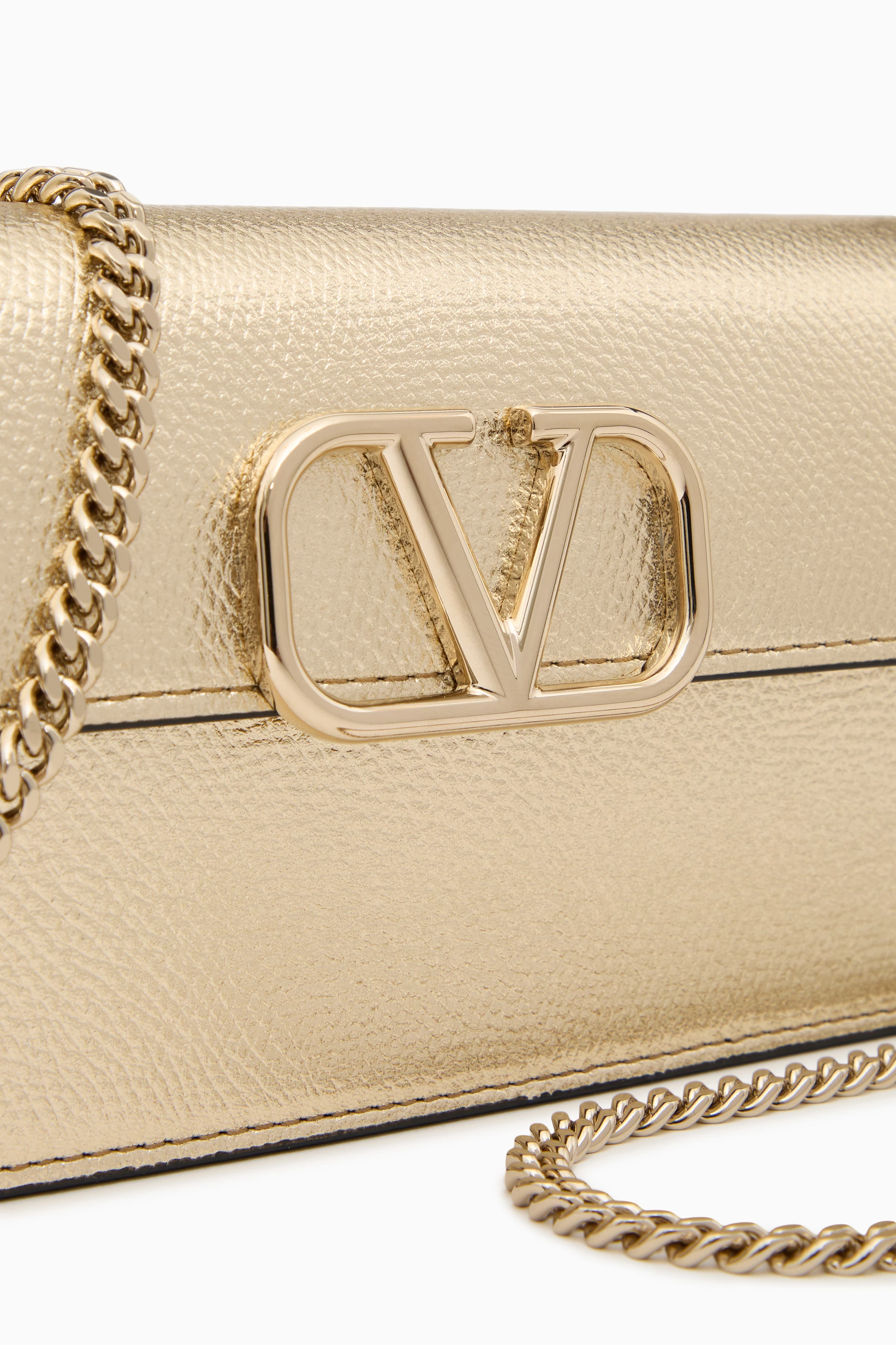 【関税&送料込】Valentino Garavani Chain Wallet 0400022397680_BLACK?wid=600&