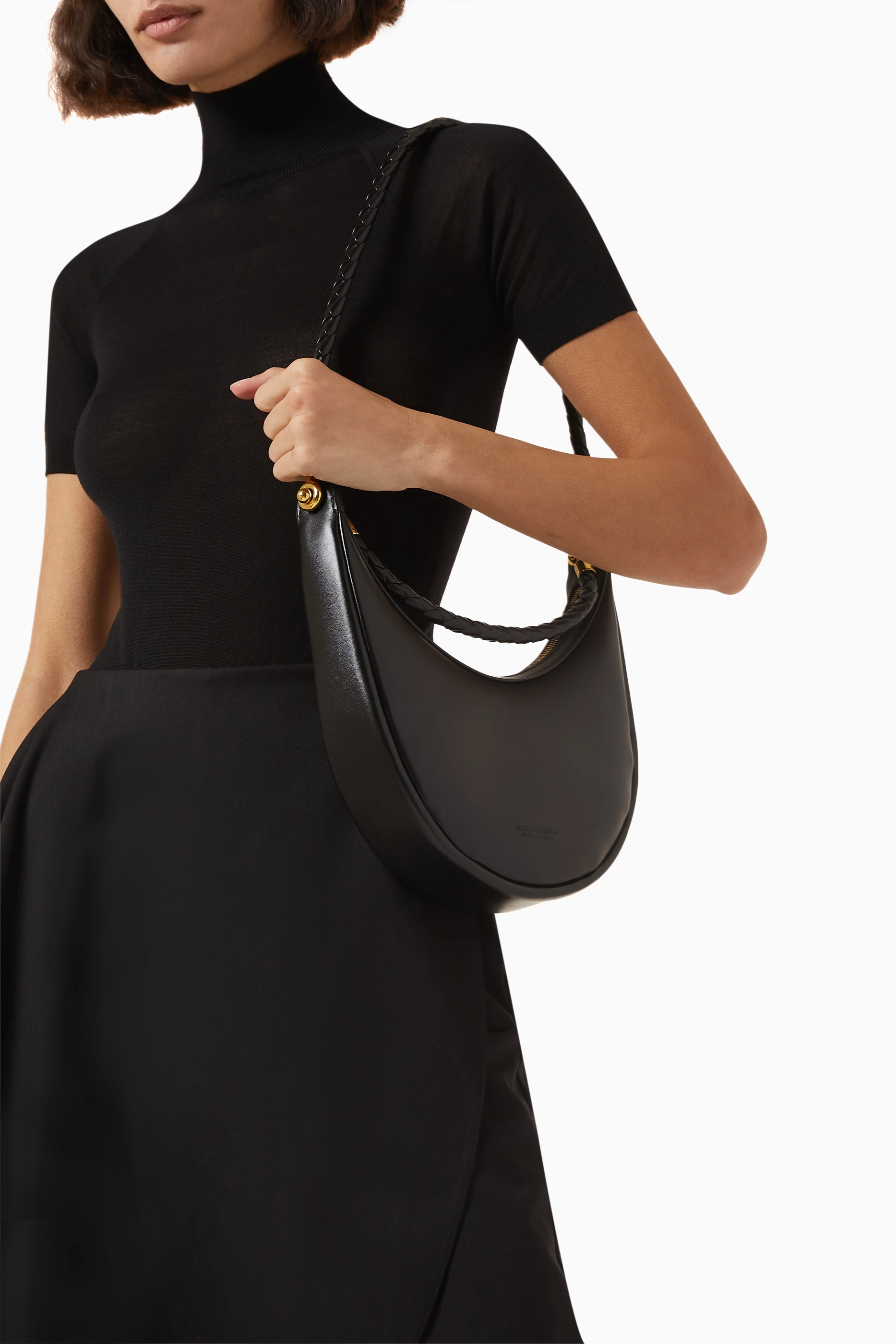 ■BOTTEGA VENETA■ Hula Hoop Shoulder Bag Black 794902V3IW11 Bottega Veneta - Hula Hoop Black Leather Shoulder Bag