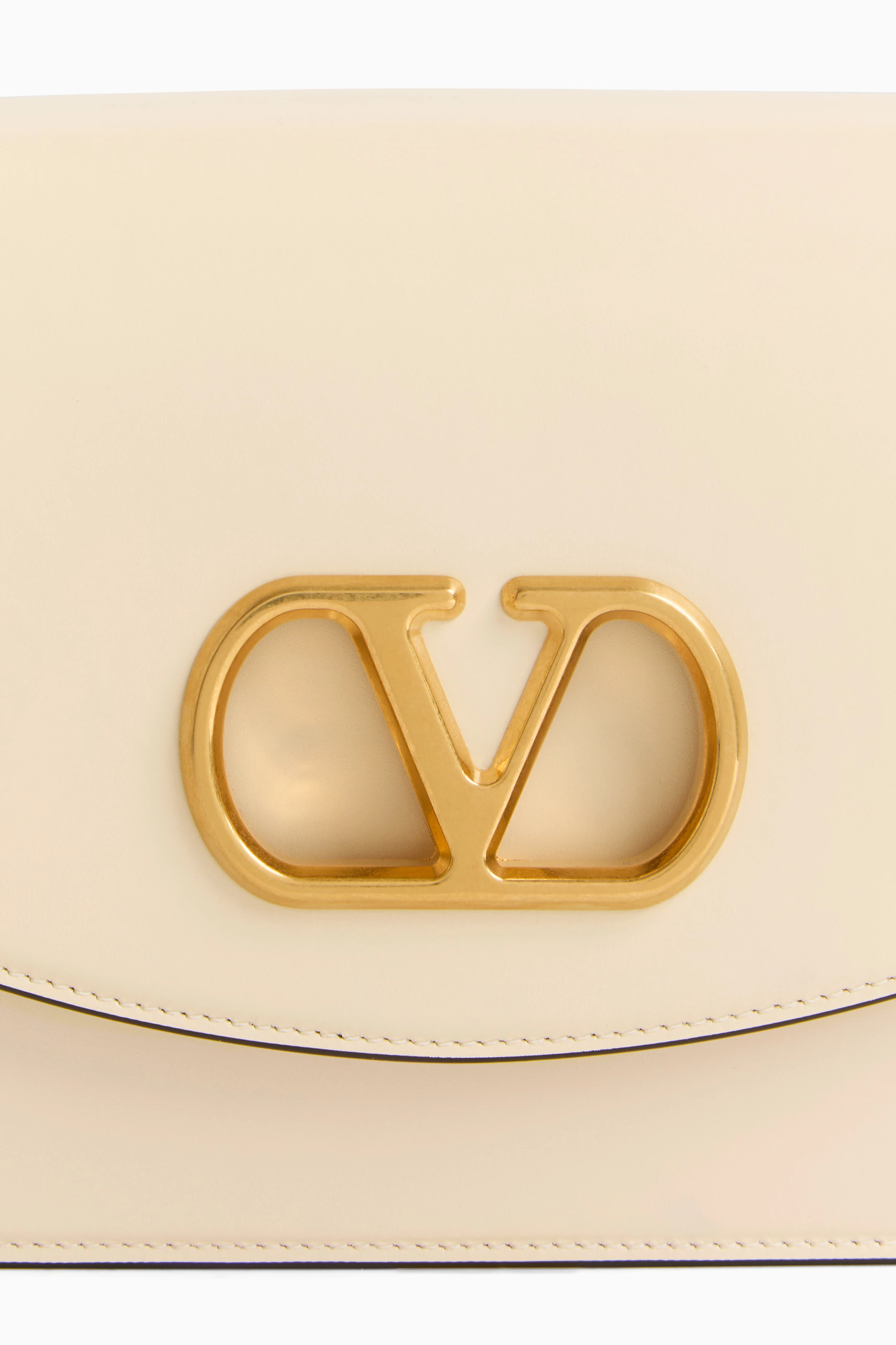 Buy Valentino Garavani White Vain Shoulder Bag in Shiny