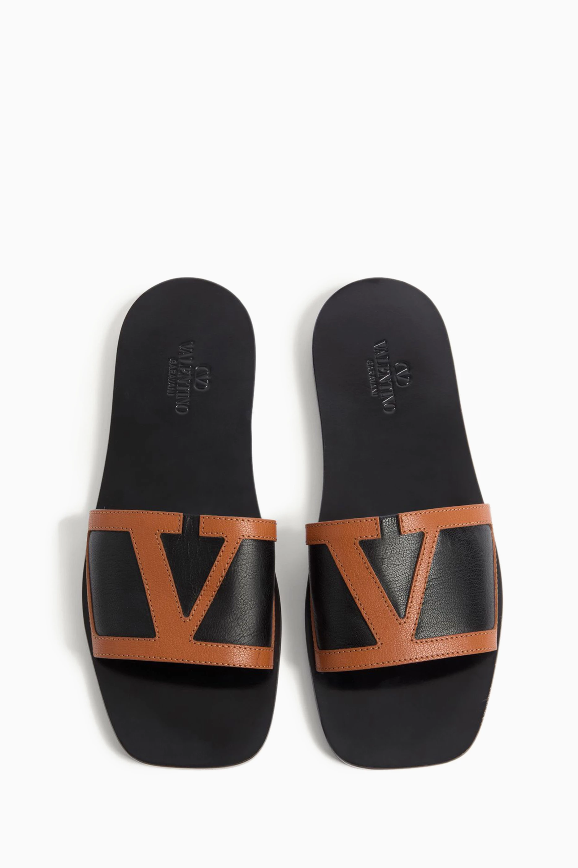 【関税＆送料込み】Valentino Garavani Viva Superstar Slides 0400022298922_NATURALTOBACCO?