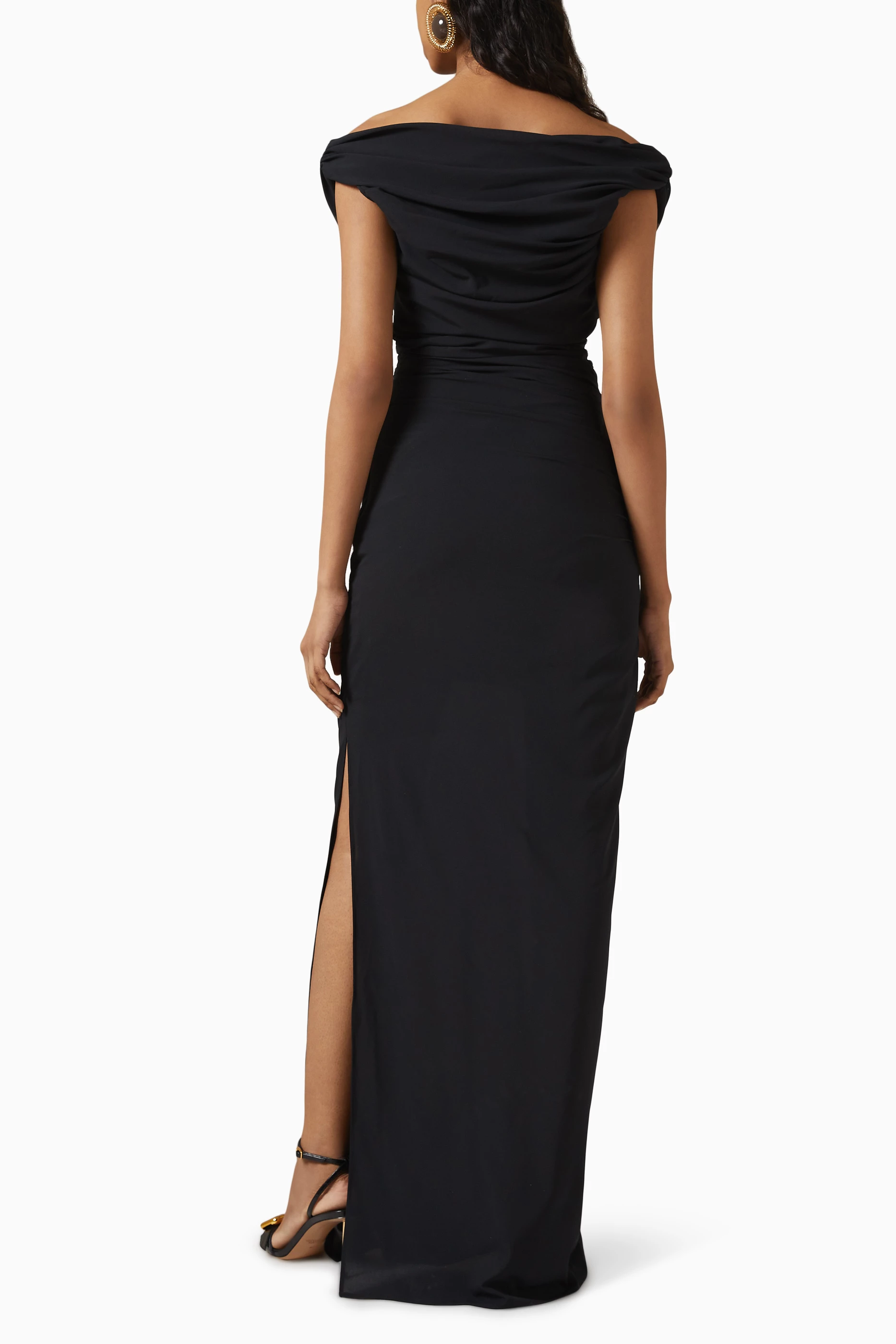【関税＆送料込み】Jacquemus La Robe Rita Longue Evening Dr JACQUEMUS La Robe Rita Longue in Black | FWRD