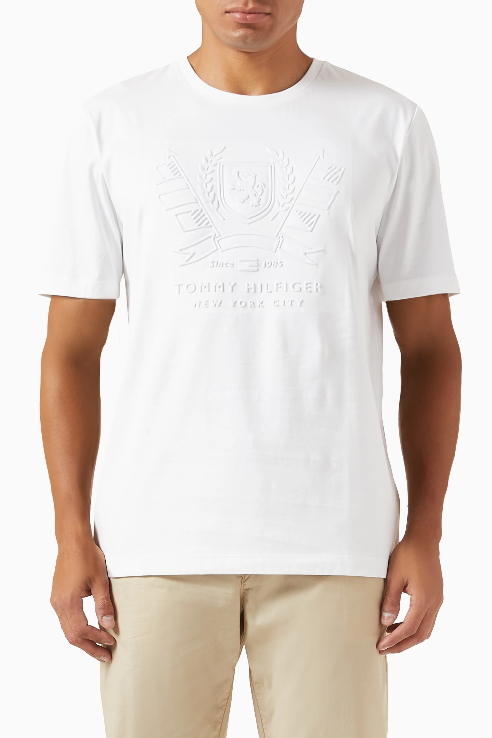 ★★ ★★ Unisex White Embossed Logo Short Sleeve Buy Tommy Hilfiger White Embossed Icon Graphic T-shirt in