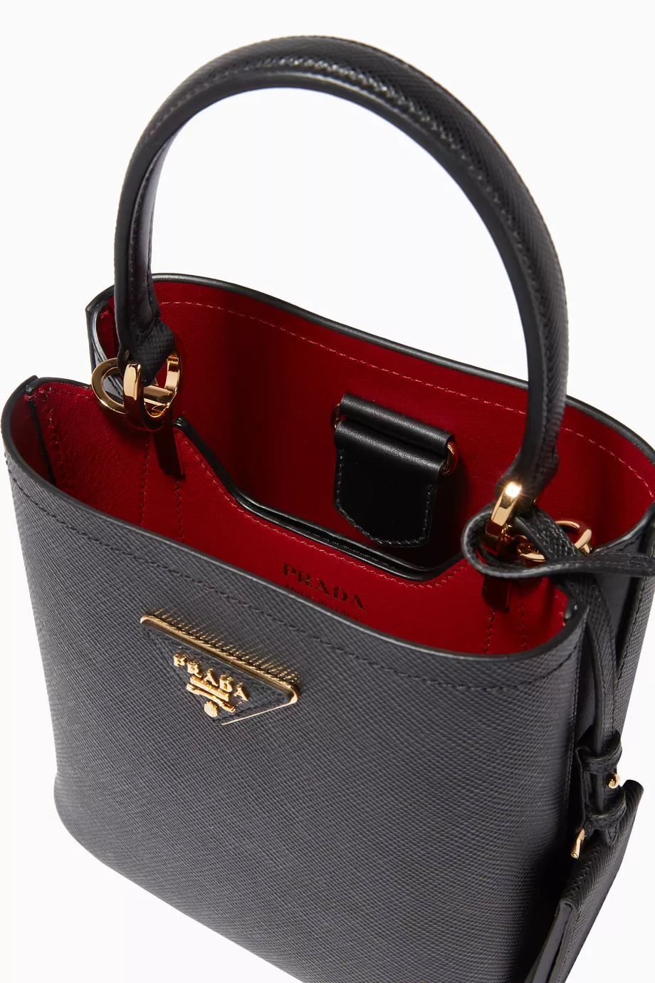 ☆韓国の人気☆【PRADA】☆プラダ SAFFIANO BUCKET BAG☆ Prada Bucket Saffiano Black Leather Bag, Black : Amazon.ca