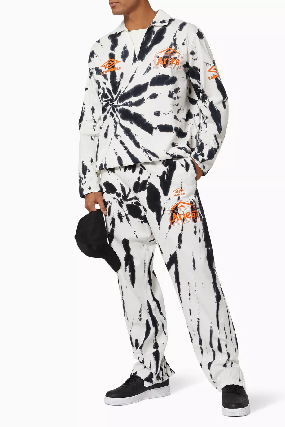 Buy Aries Black x Umbro Tie Dye Pro 64 Pullover in Cotton for Men