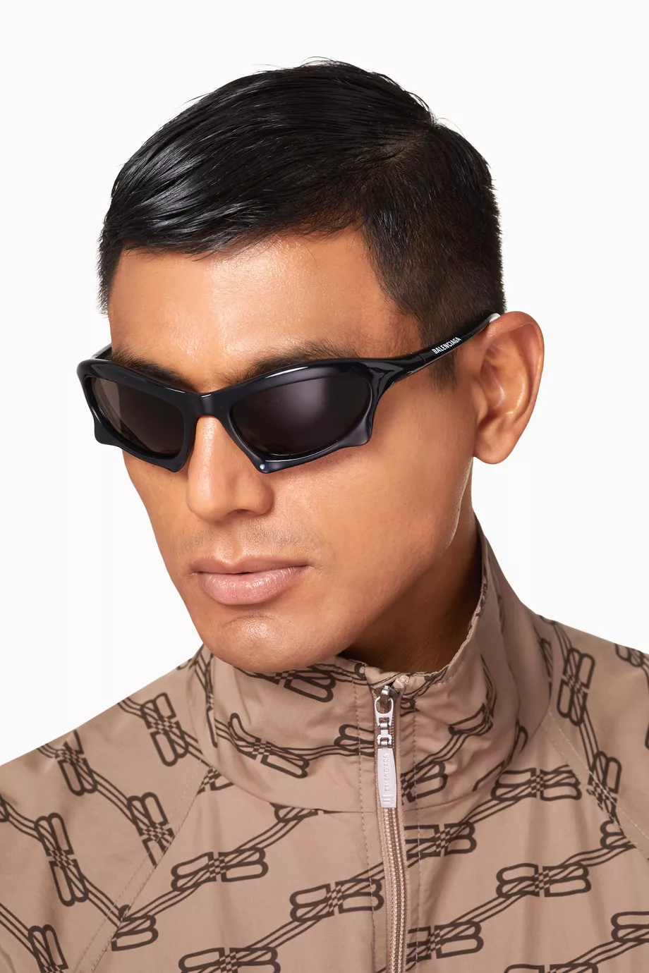Bat Rectangle Sunglasses in Black