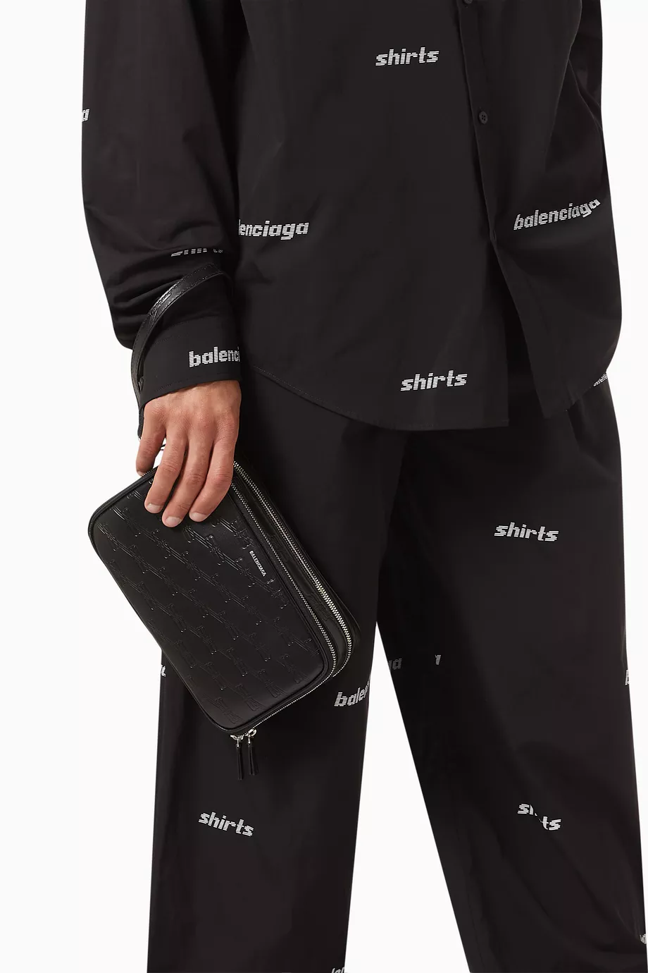 アウトレット直営店【BALENCIAGA】SIGNATURE DOUBLE ZIP POUCH Buy Balenciaga Black Signature Double Zip Pouch in Monogram