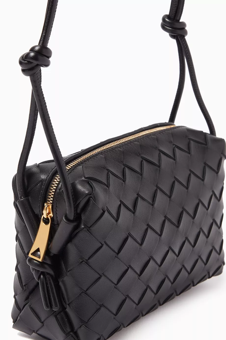 ショルダーバッグ BOTTEGA VENETA BLACK LEATHER SMALL VENETO CROSSBODY BAG Shop Bottega Veneta - Small Veneto Leather Crossbody Bag