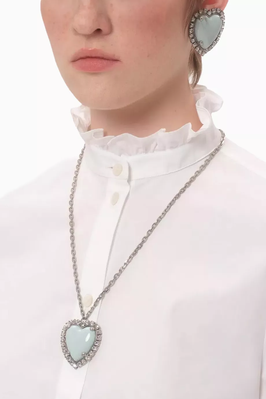 【関税込み】VALENTINO GARAVANI 'COEUR ' NECKLACE Valentino Garavani: Off-White Coeur Royal Necklace | SSENSE